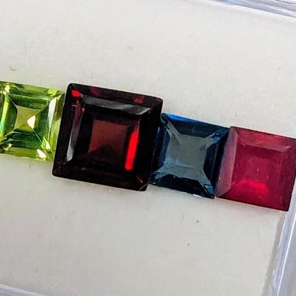 Loose genuine Ruby Peridot Topaz Garnet 3-4 Ct total. - Picture 2 of 2